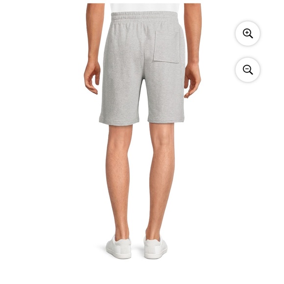 No boundary above the knee jogger shorts - Picture 3 of 5